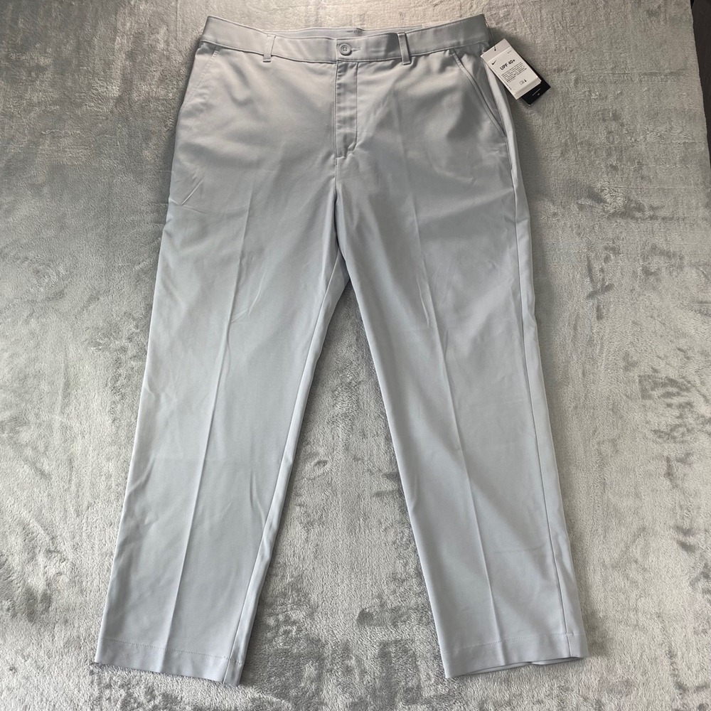 NIKE Golf Pants Mens NWT 36x30 Light Gray Dri-FIT Standard Fit UPF 40+ Trousers